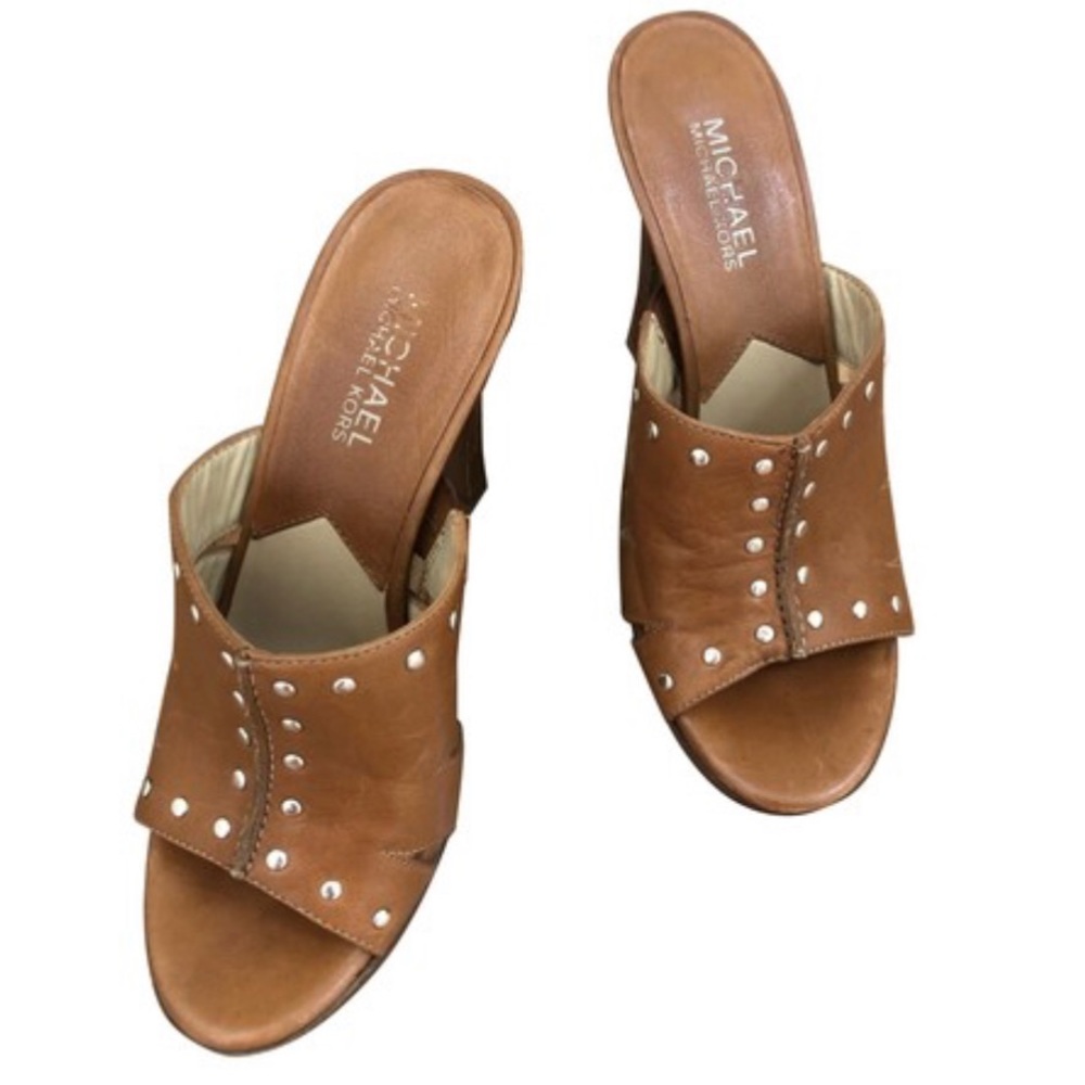 Michael Kors in cognac with studs and stacked heels - Picture 14 of 14